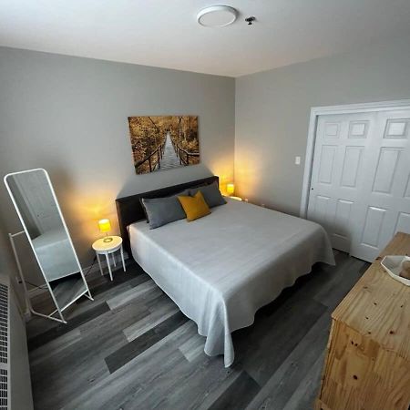 New Large Luxurious 2Br Condo In The Heart Of Uptown Coffee, Wifi セント・ジョン エクステリア 写真