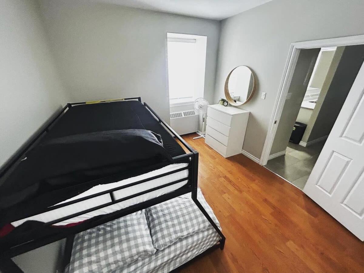 New Large Luxurious 2Br Condo In The Heart Of Uptown Coffee, Wifi セント・ジョン エクステリア 写真