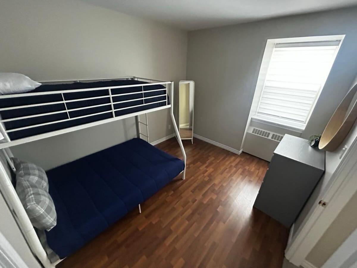 New Large Luxurious 2Br Condo In The Heart Of Uptown Coffee, Wifi セント・ジョン エクステリア 写真