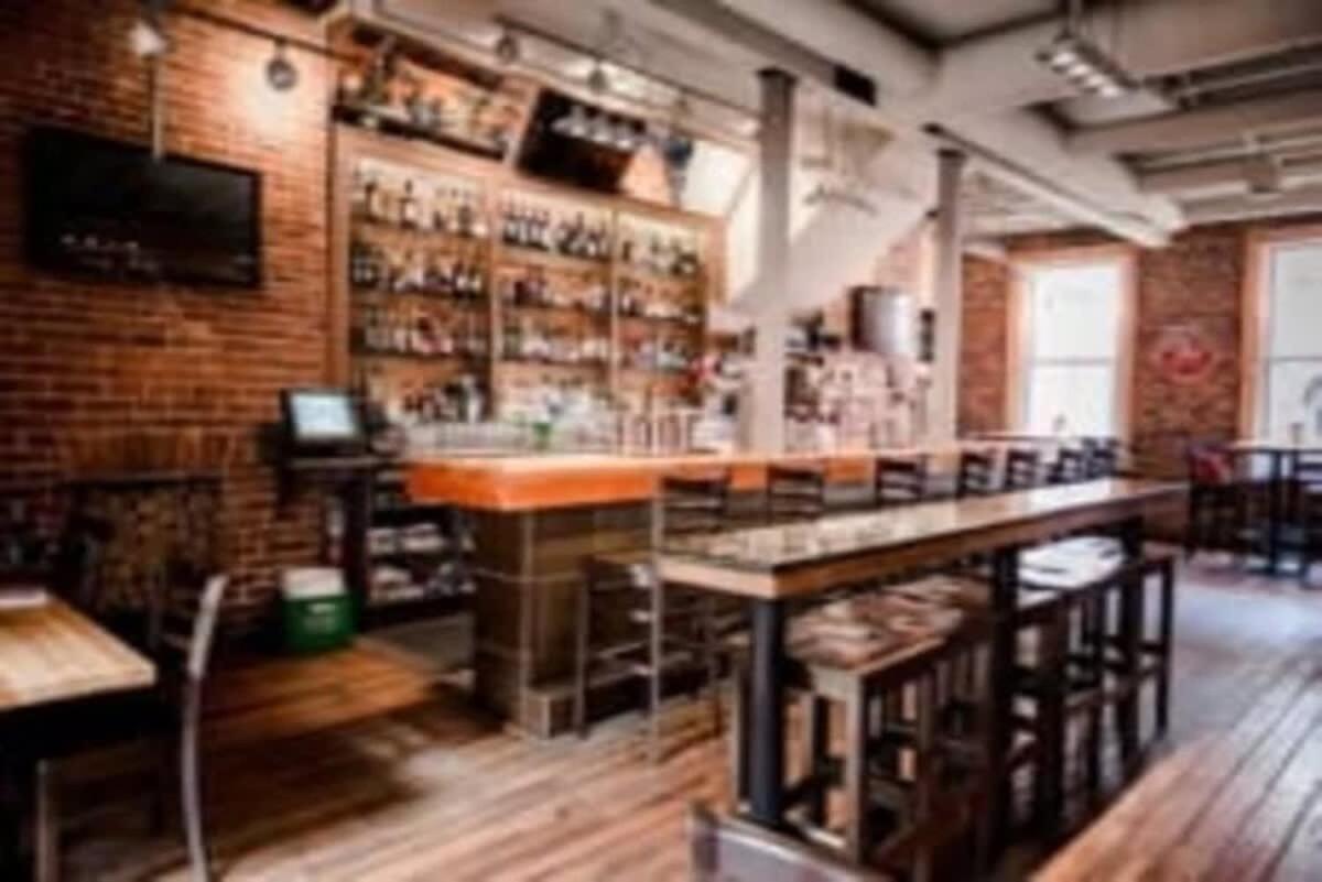 New Large Luxurious 2Br Condo In The Heart Of Uptown Coffee, Wifi セント・ジョン エクステリア 写真